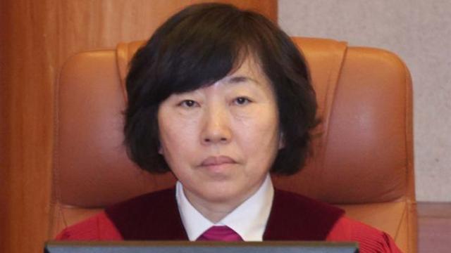 '인용' 정계선, 대통령 지지자에 집주소 공개… 오늘 자택앞 집회 예고