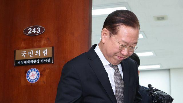 與, 李 2심 판결에 “대법원에서 바로잡히길” 野 “검찰 사과해야”