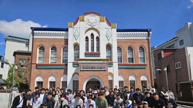 '기차 타고 역사여행' 익산시, '뉴트로 이리열차' 운행