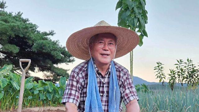 민주당 “검찰이 文에게 소환 통보한 것은 윤석열 정권의 최후 발악”