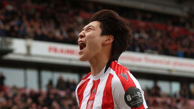 '리그 3호골' 배준호, 활짝 웃었다! 스토크, QPR에 2-0 리드...양민혁은 아직 벤치(전반 종료)