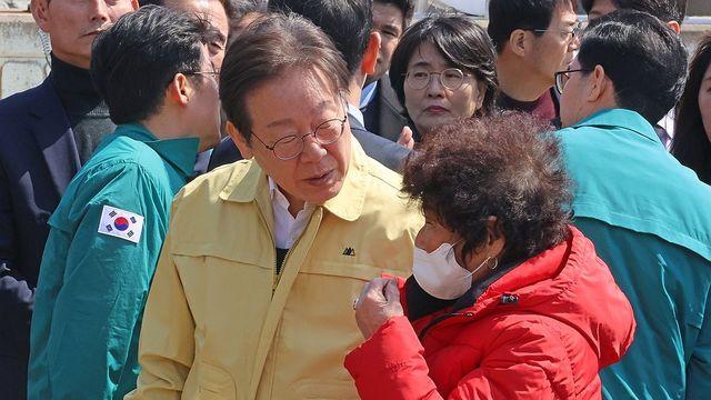 이재명, 경북 영덕서 나흘째 산불피해 현장 방문(종합)