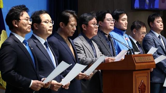 민주 초선들, 내란선동죄 고발 선언에 ‘무고죄’ 맞불 예고