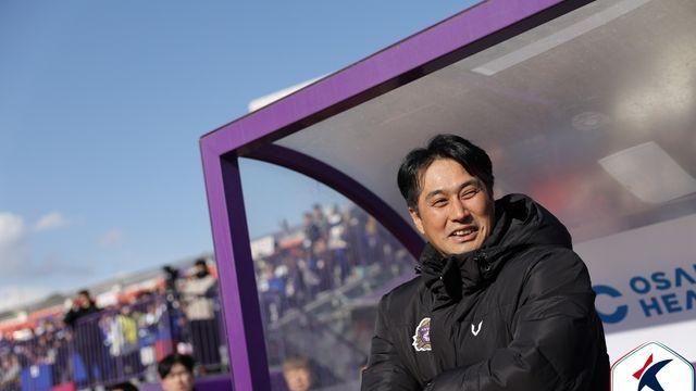 유병훈 FC안양 감독의 한숨 