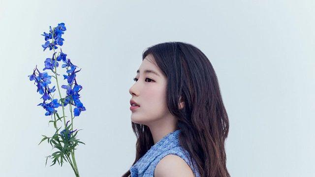 데님 위에 데님, 그리고 수지. 더할 것도 뺄 것도 없다