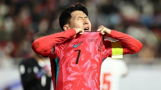 “실망감을 드렸지만...” 2연전 무승부에 고개 숙인 손흥민이 30일 올린 글