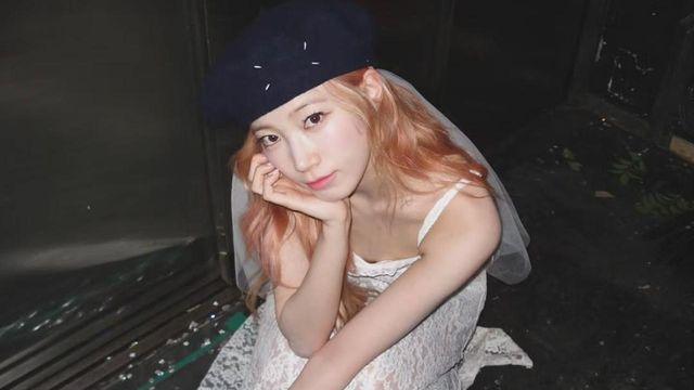 베레모를 쓴 요정, 카즈하가 앉은 밤