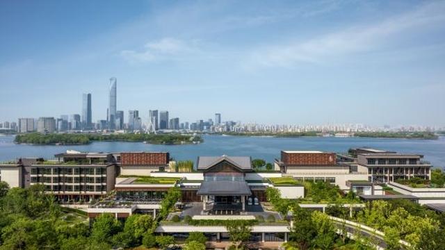 포시즌스 호텔 쑤저우, 프라이빗 섬에서 즐기는 만개한 봄의 축제
