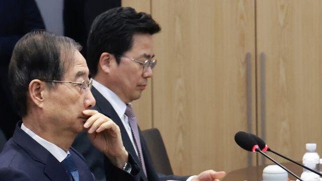 총리실 “野 면담 요청 등에 경제·민생 현안 대응 뒤 검토할 것”