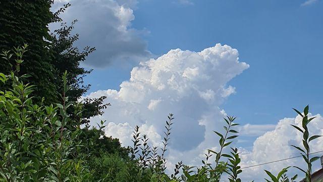 전북 맑고 낮 최고 18도…남원·무주 건조주의보