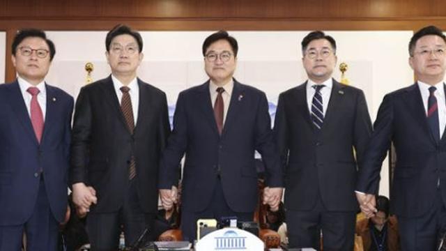 여야, 4월 본회의 일정 합의 불발...민주당 “단독 개의” 강행 예고