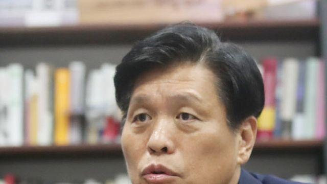 민주 “4개월 걸친 기다림에 헌재 응답…의원들 경내 대기”