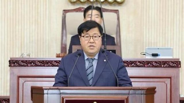 [고양시의회] 임홍열 의원, 원당시장 등 재래시장 개방화장실 지정 길 열어