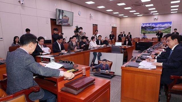 국회 APEC 특위 출범…위원장에 與 5선 김기현