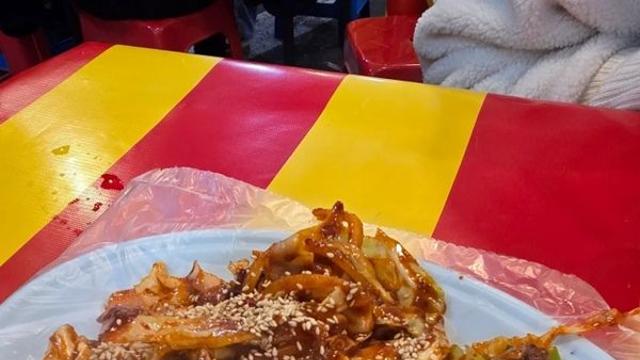 제주 순대 6조각 2만5천원 논란에… 바가지 신고센터 운영