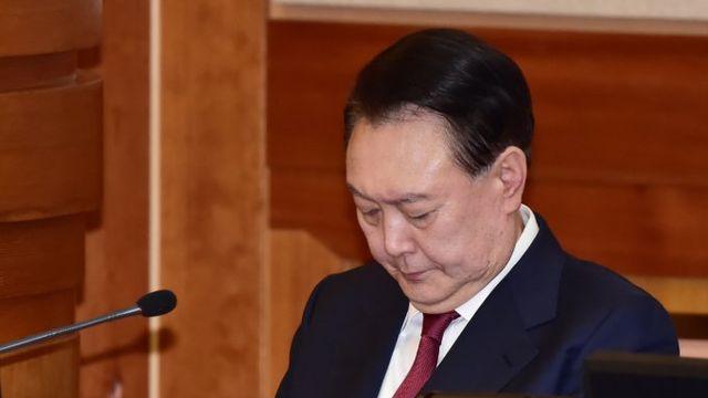 [윤석열 파면] 헌재 선고 후 尹 첫 입장 