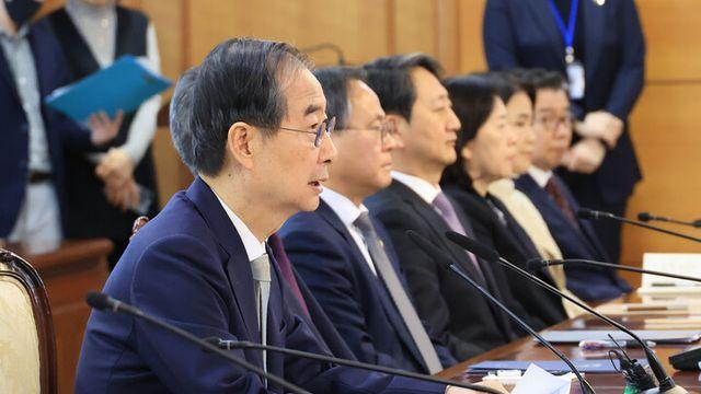한덕수, 선관위원장과 통화…대선 공정·투명 관리 방안 논의