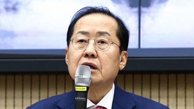 “국민 앞에 다시 서겠다”… 홍준표, 조기 대선 염두에 둔 입장 공개