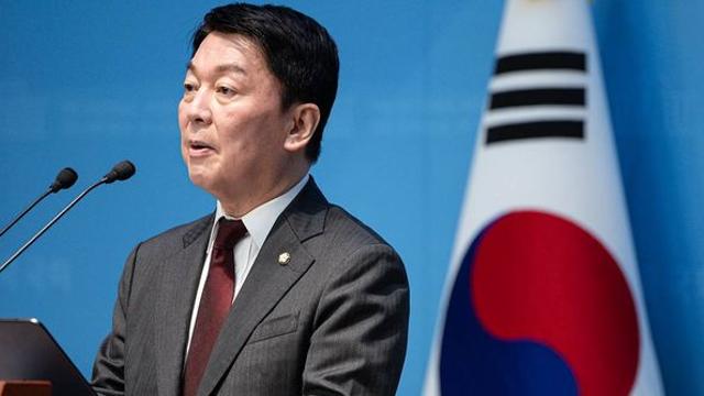 안철수 “이번 주 중반 광화문서 대선 출마 선언”