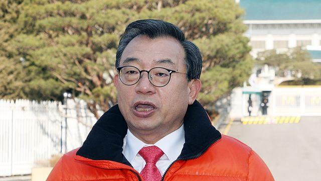“개헌 대통령 되겠다” 이정현 전 새누리당 대표, 대선 출마 전격 선언