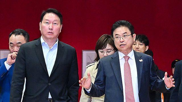 잼버리 이어 경주 에이펙도?…이철우 대선 출마에 여야 불문 우려