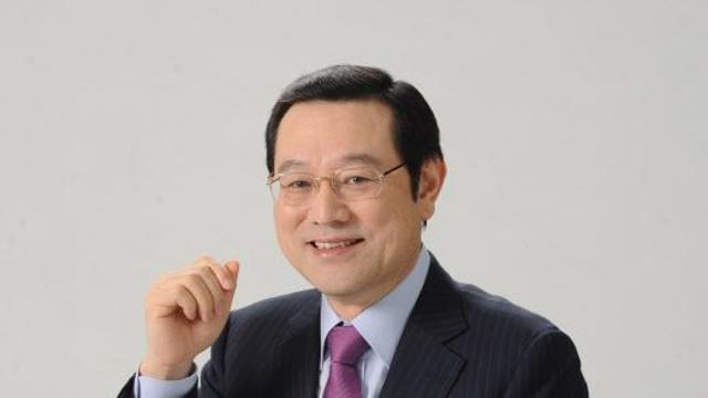 “정치가 뒷받침돼야 경제 산다…협치 담보할 개헌 필요”