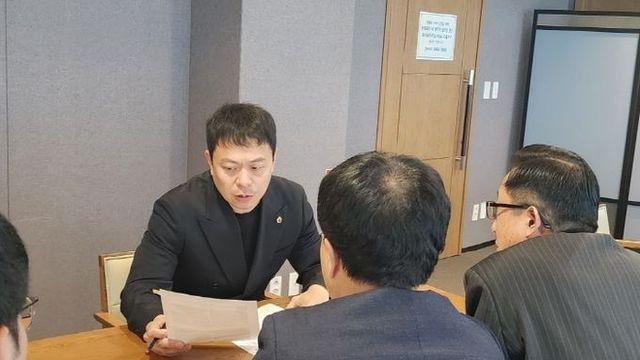 유영일 경기도의원,  개발제한구역 내 실외체육시설 비가림막 설치 허용을 위한 건의안 이끌어
