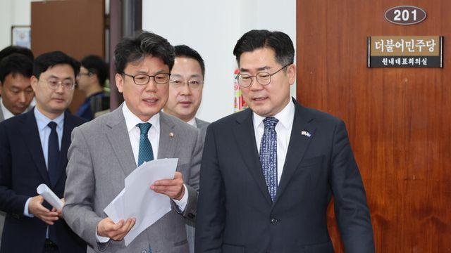 박찬대 “이번 대선, 헌정질서 수호 세력과 헌정질서 파괴 집단 대결”