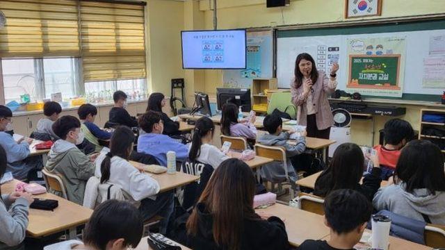 광명시, 청소년 민주 시민 성장 돕는다…‘찾아가는 청소년 자치분권교실’출발
