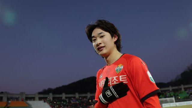 ‘강원 변우석’ 이지호, 2025시즌 첫 이달의 영플레이어