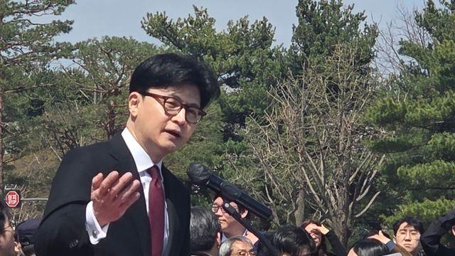 “이재명 맞설 유일한 선택”…한동훈, 대선 출사표