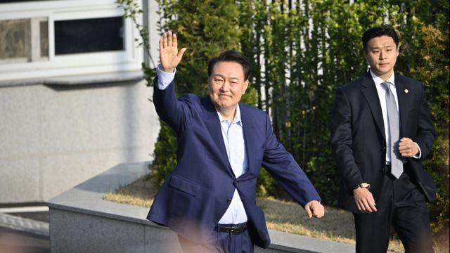 윤석열, 파면 일주일만 한남동 관저 퇴거…