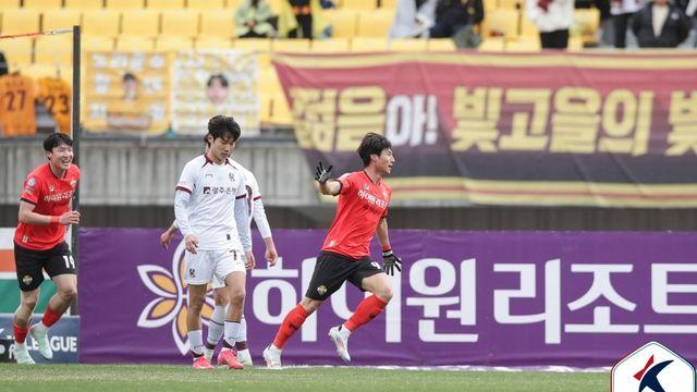 '최병찬 이적 첫 골' K리그1 강원, 광주에 1-0 승리…3연패 탈출