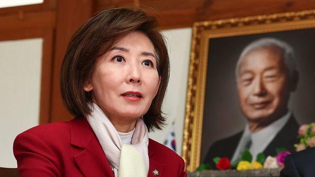 김경수 '연방제 수준 지방자치' 공약 두고 나경원·金 설전