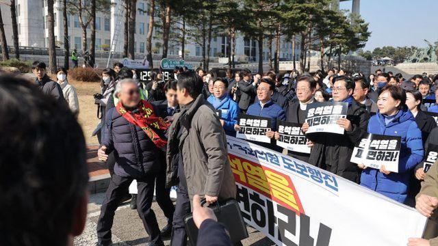 대선후보 경호팀 증원할듯…'극단 행위' 증가세 영향