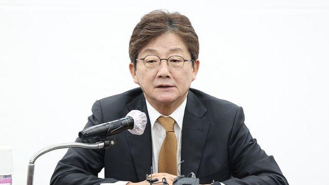 유승민, 국힘 경선 불참 밝혀...“진정한 보수 길 계속 갈 것”