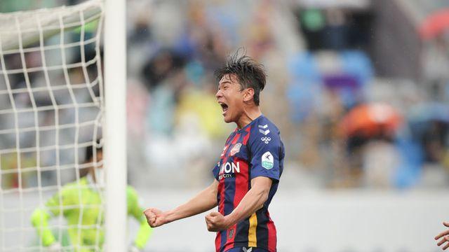 수원FC 첫 승 이끈 '극장골' 이현용, K리그1 8R MVP...성남 무패 이끈 후이즈가 K리그2 MVP