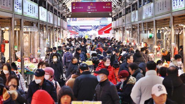5월 황금연휴 완성되나...임시공휴일 지정 기대감 확산