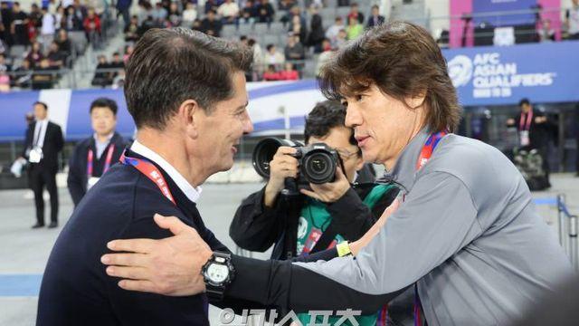 ‘韓 축구 감독 후보’ 카사스, 이라크가 내쳤다…홍명보호와 대결 앞두고 ‘경질’