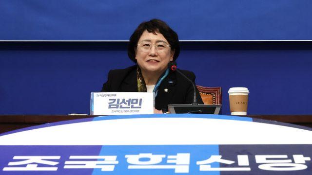 6·3 대선 후보 안 내는 조국혁신당, 당원 98% ‘선거연대’ 찬성