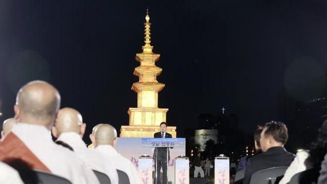 성남시의회, 성남연등회 점등식 참석