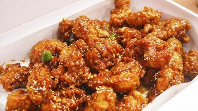 만석닭강정, 속초 명물로 자리잡은 국민 간식
