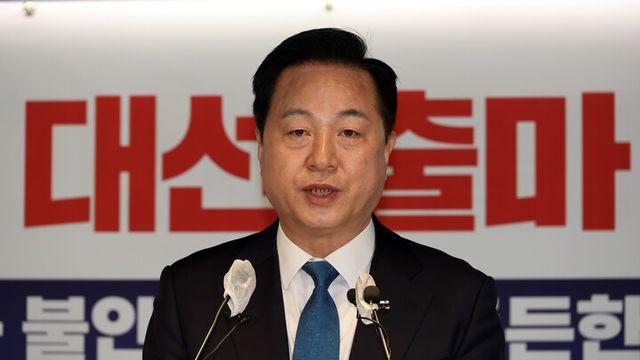 김두관, 대선 불출마 선언…“당 승리 위해 힘 보탤 것”