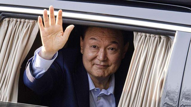 윤 전 대통령, 파면 당일 