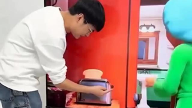 딸래미를 위한 아빠의 노력.mp4