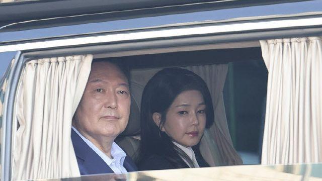 파면 후 물 '228톤' 쓴 尹부부…