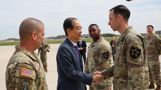 한덕수, 한미연합사 방문 “한미동맹 관계 강화·발전에 노력”