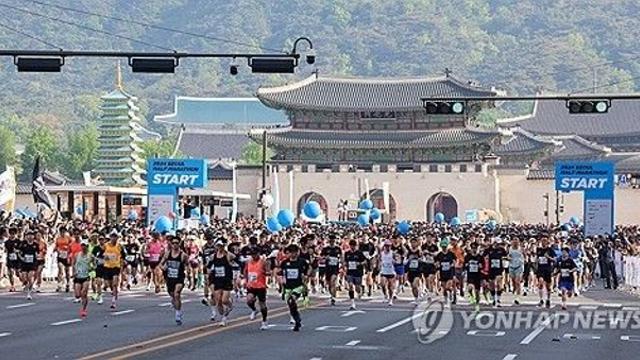 러너들이 점령한 서울의 주말…어떻게 생각하십니까