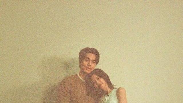 이주빈♥이동욱, 과감한 스킨십 포착…