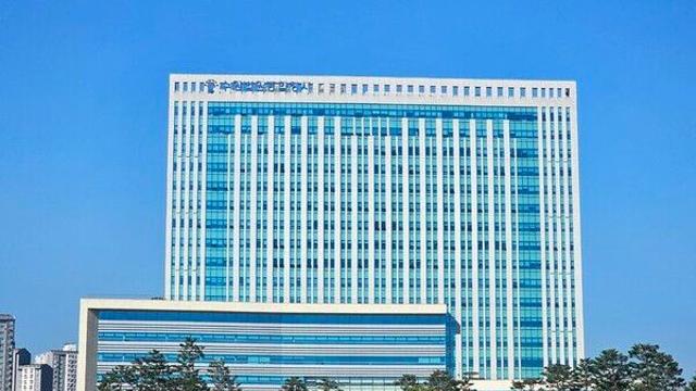 요양원 환자, 빵먹다 질식사…시설장·보호사 2심도 '집유'